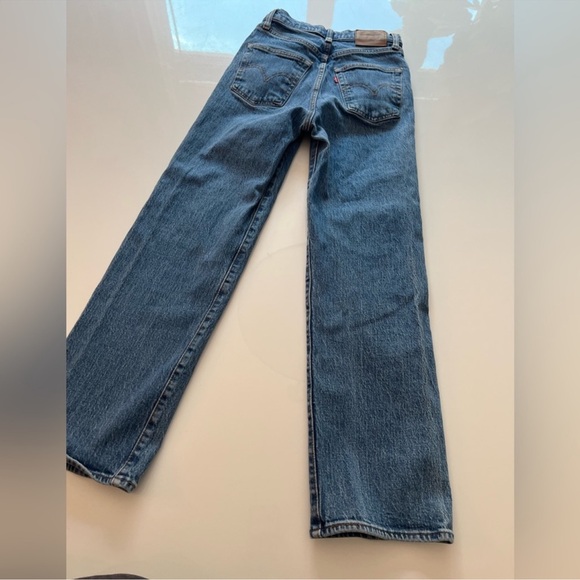 Levi’s Premium Ribcage Straight Ankle Jeans Size 25 Medium Wash - Picture 13 of 14